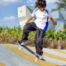 Load image into Gallery viewer, SKATEBOARD LESSONS (PREMIUM-INDIVIDUAL)
