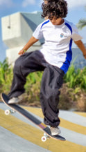 Load image into Gallery viewer, Baker classic complete skateboard
